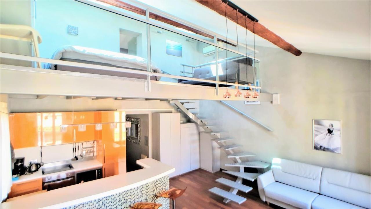 Appart'Hotel Luxe Vieil Antibes 75 M2 Avec Parking Plages A Pieds Ngoại thất bức ảnh